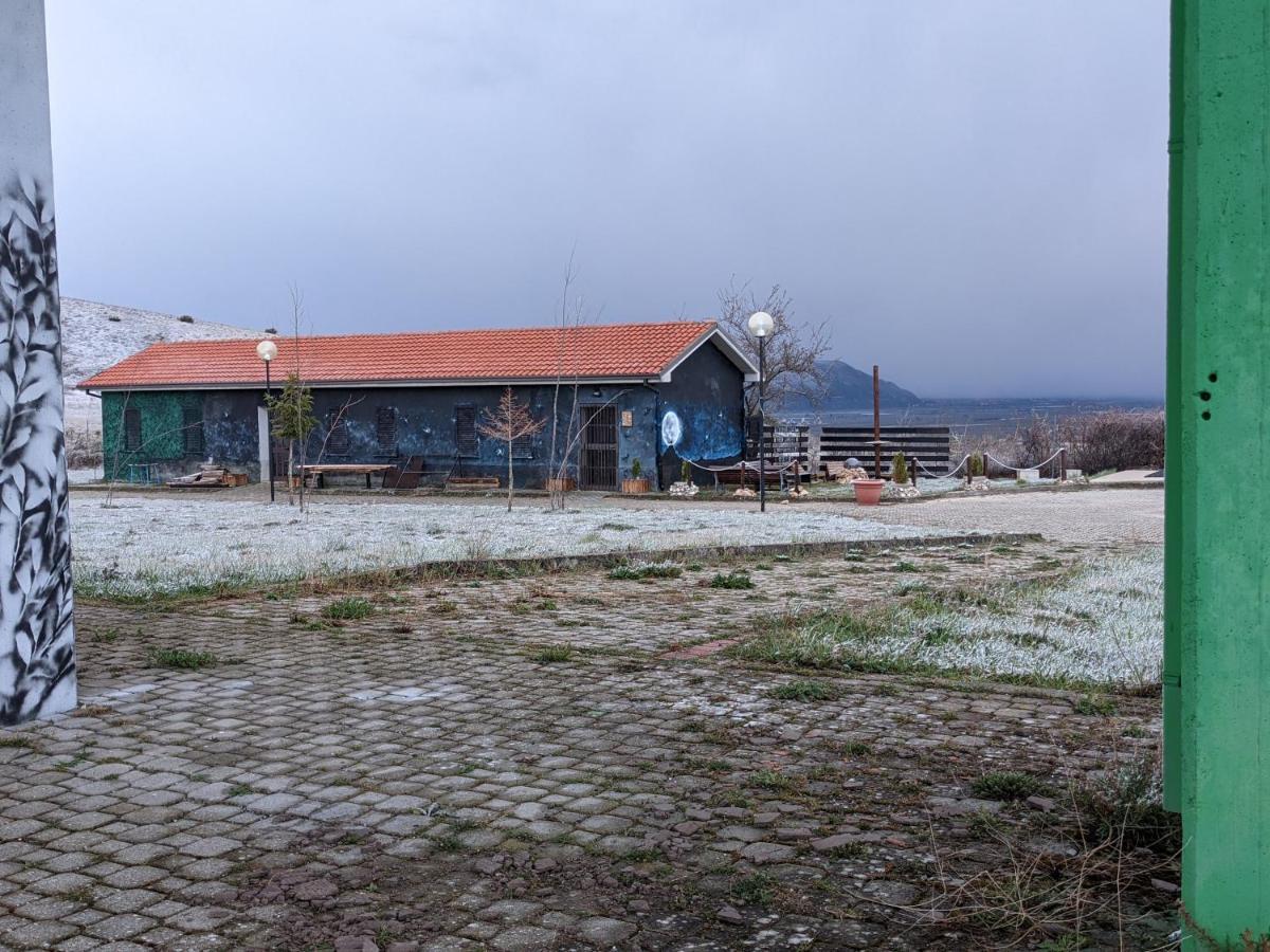 Rifugio Silone Hostel Pescina Ngoại thất bức ảnh